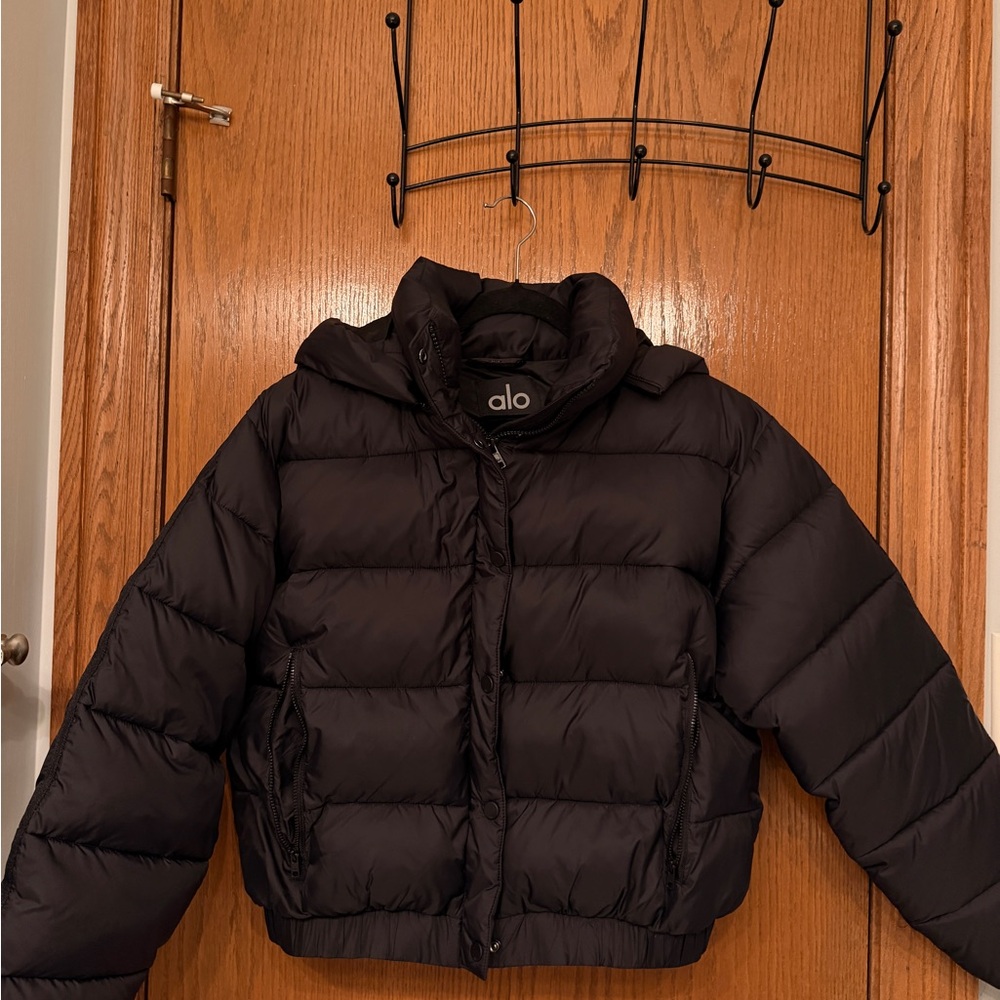 ALO Yoga Aspen Puffer Jacket